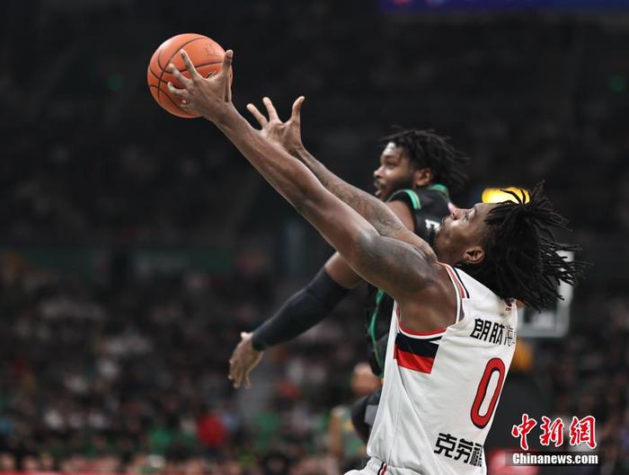 od体育直播-辽宁男篮在主场力克了广州男篮(辽宁男篮在主场力克了广州男篮吗)