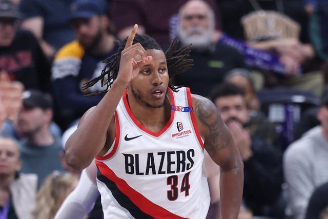 od体育app-开拓者队球员兢兢业业，迎接挑战