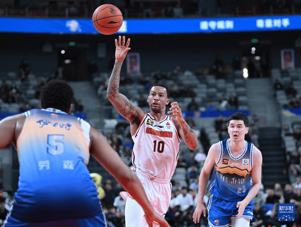 od体育登录-年轻后卫出色表现,助球队客场取胜的简单介绍