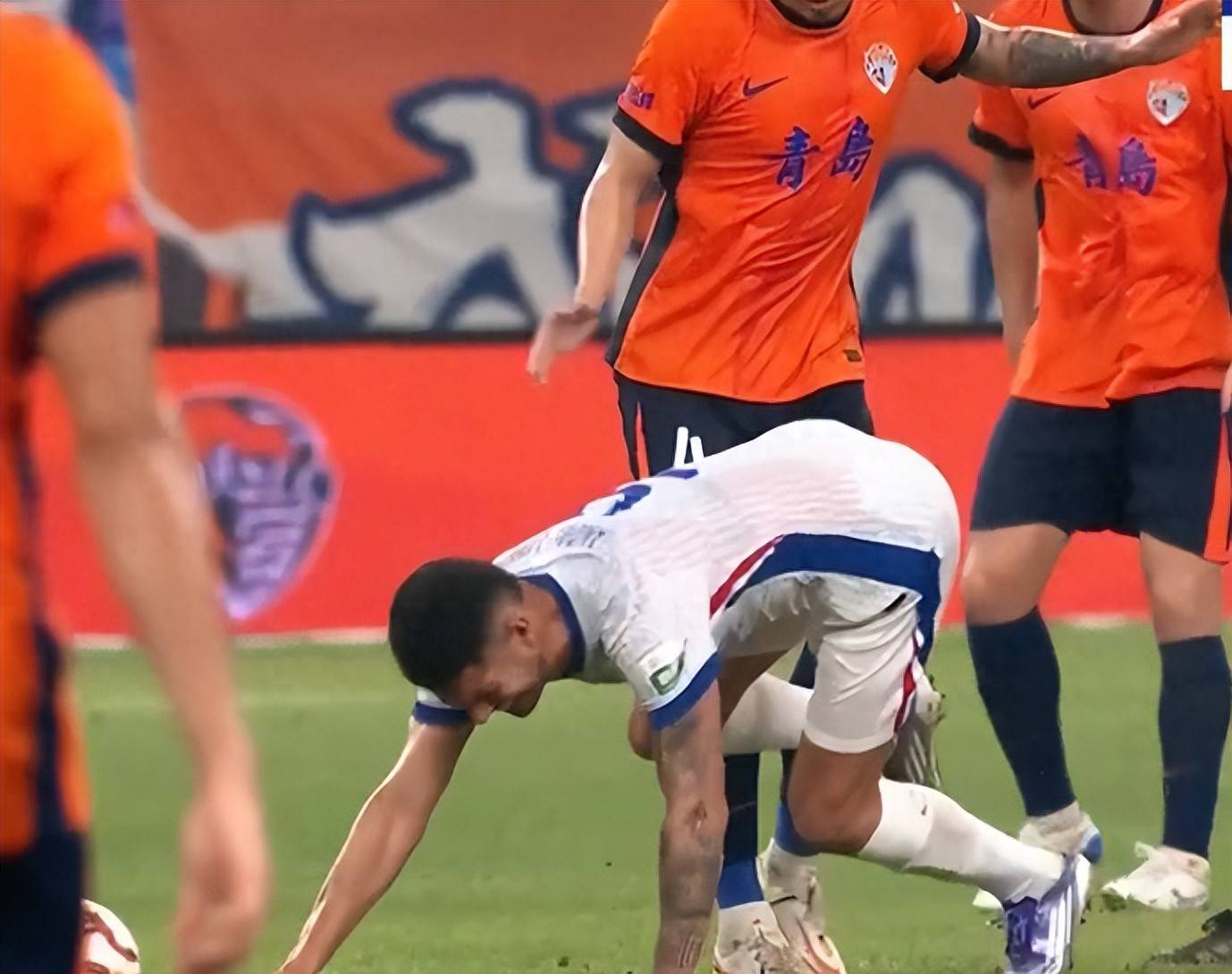 od体育下载-关于上海申花轻松战胜四川，领先积分的信息