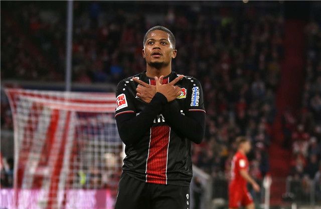 od体育投注-关于沙尔克抢分成功,赢得了宝贵三分的信息