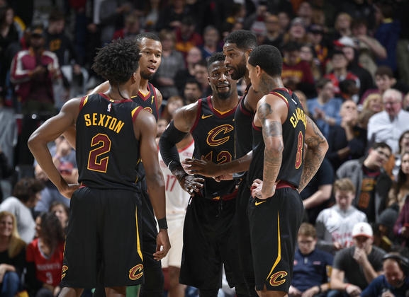 od体育亚洲官网-国王力克骑士,赢得背靠背比赛